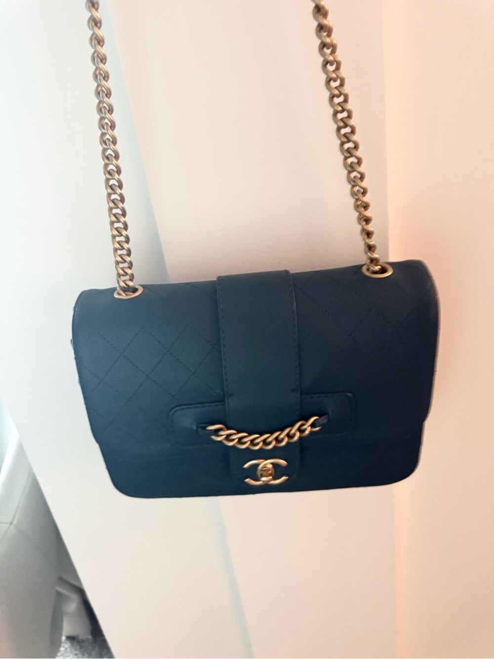 CHANEL Blue Quilted Leather Crossbody with Gold Chain - Picture 1 of 6